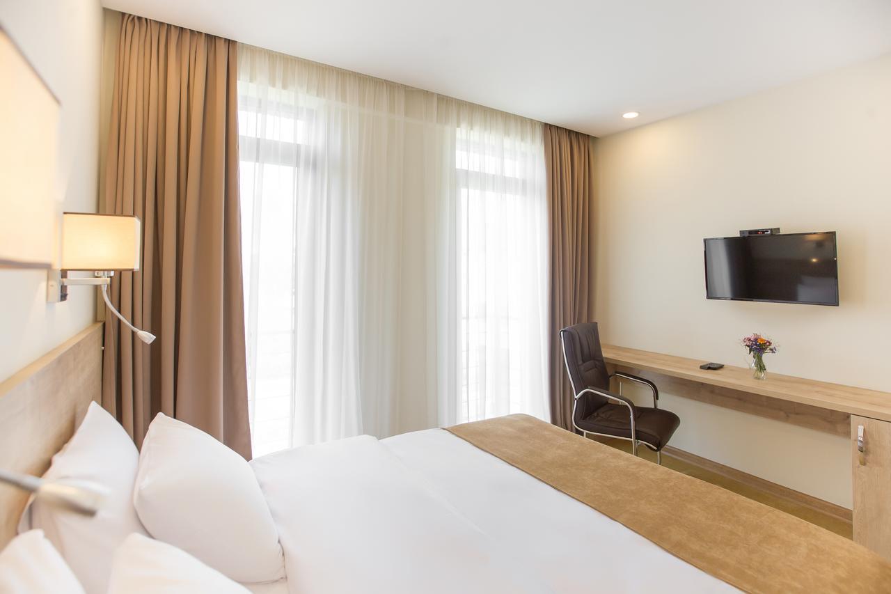 Bridge Boutique Hotel Tbilisi Ngoại thất bức ảnh