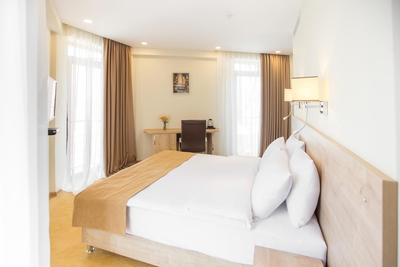 Bridge Boutique Hotel Tbilisi Ngoại thất bức ảnh